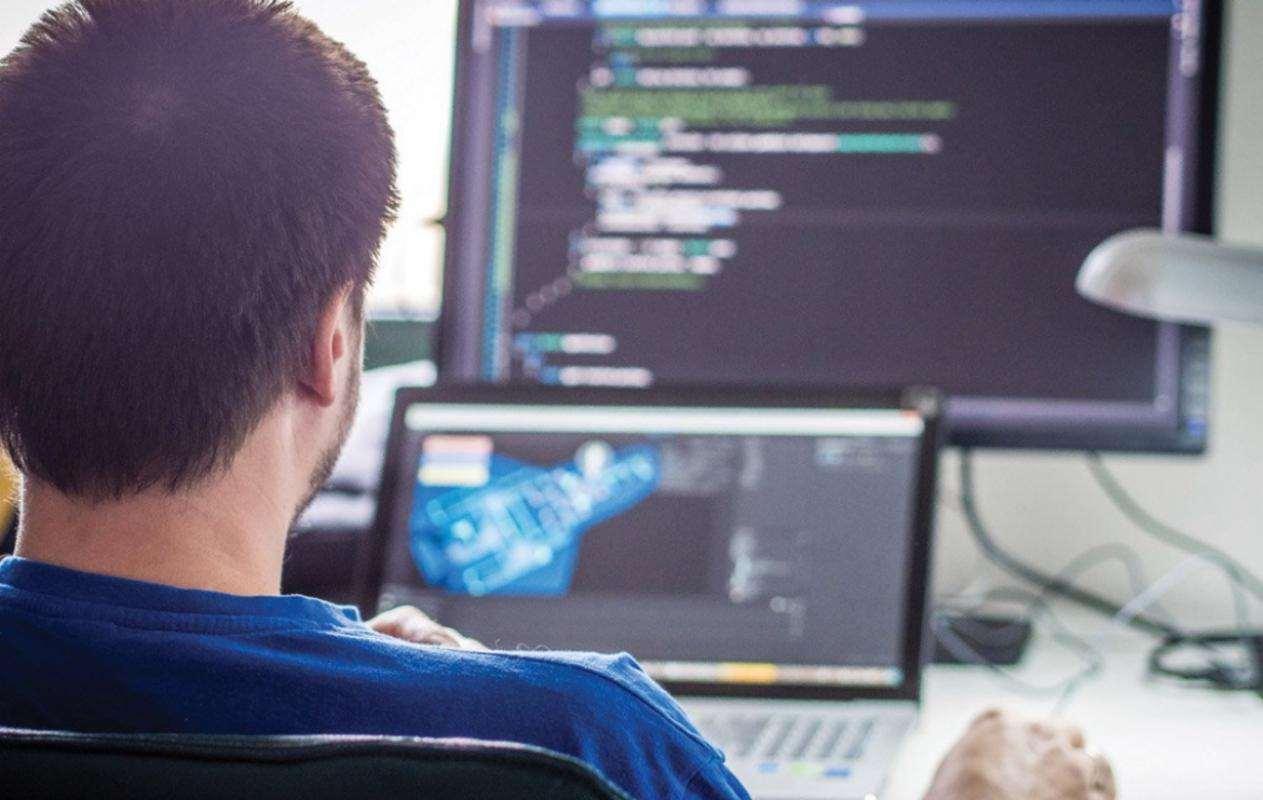 ¿Por Qué tu Software Necesita un Detective de Calidad?